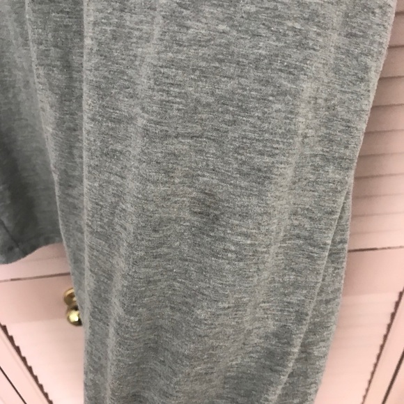 Champion Tee - Picture 3 of 4